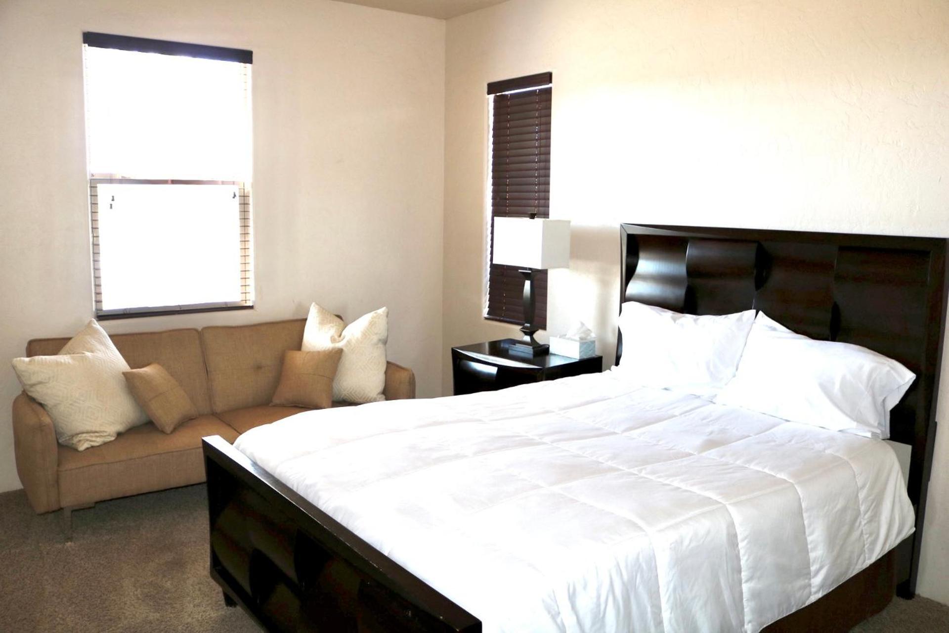 Southwestern Comfort Stay 2B Лас-Крусес Экстерьер фото